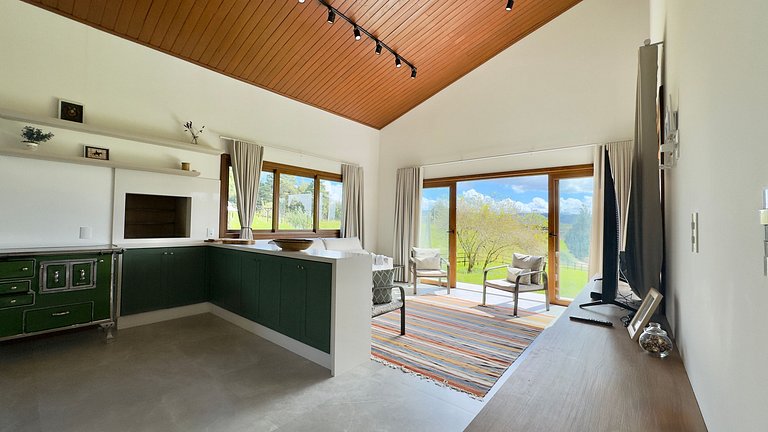 Casa Aconchegante com 4 suítes em Rancho Queimado