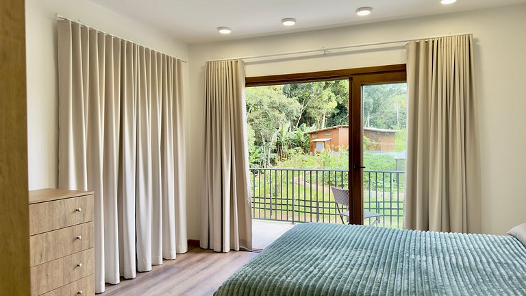Casa Aconchegante com 4 suítes em Rancho Queimado