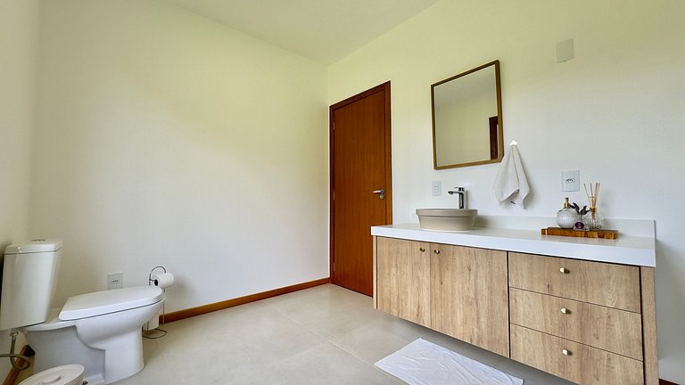 Casa Aconchegante com 4 suítes em Rancho Queimado