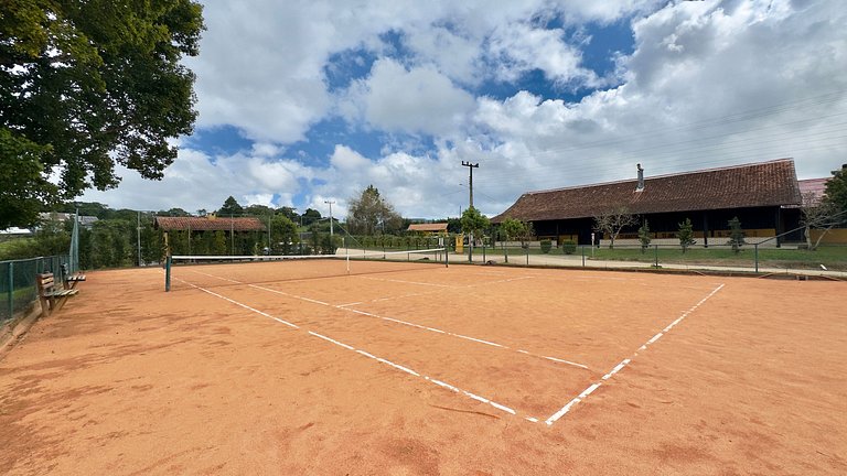 Casa Aconchegante com 4 suítes em Rancho Queimado