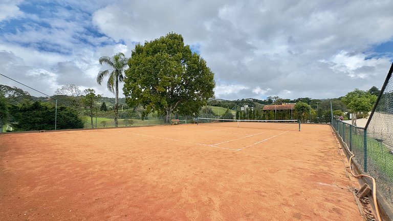 Casa Aconchegante com 4 suítes em Rancho Queimado